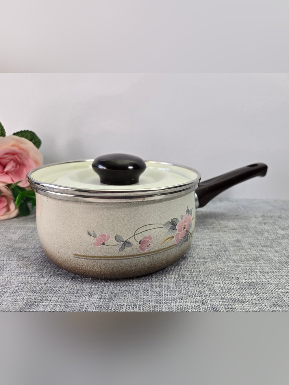 Vintage Belis Czechoslovakia Enamel Cooking Pot with Lid Retro Pink Floral MCM